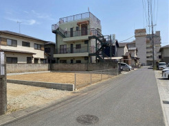 ５ｍ公道に面した現地（古家ありの画像をＣＧ加工してあります）