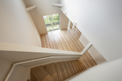 現地モデルハウス（6号棟）吹抜けリビングの家