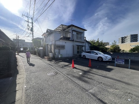 駅近ながら落ち着いた住環境が魅力の現地の様子