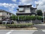 明るい太陽の光あふれる現地。